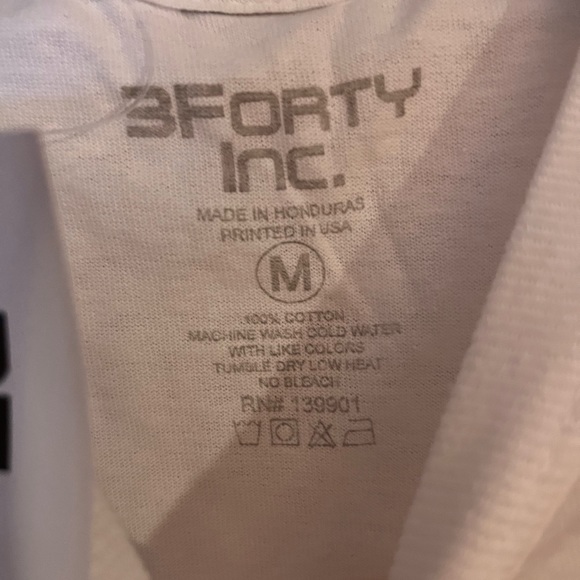 3FortyInc. White graphic Nike sneakerhead “Got Em” Tee Medium Mens - Picture 3 of 3